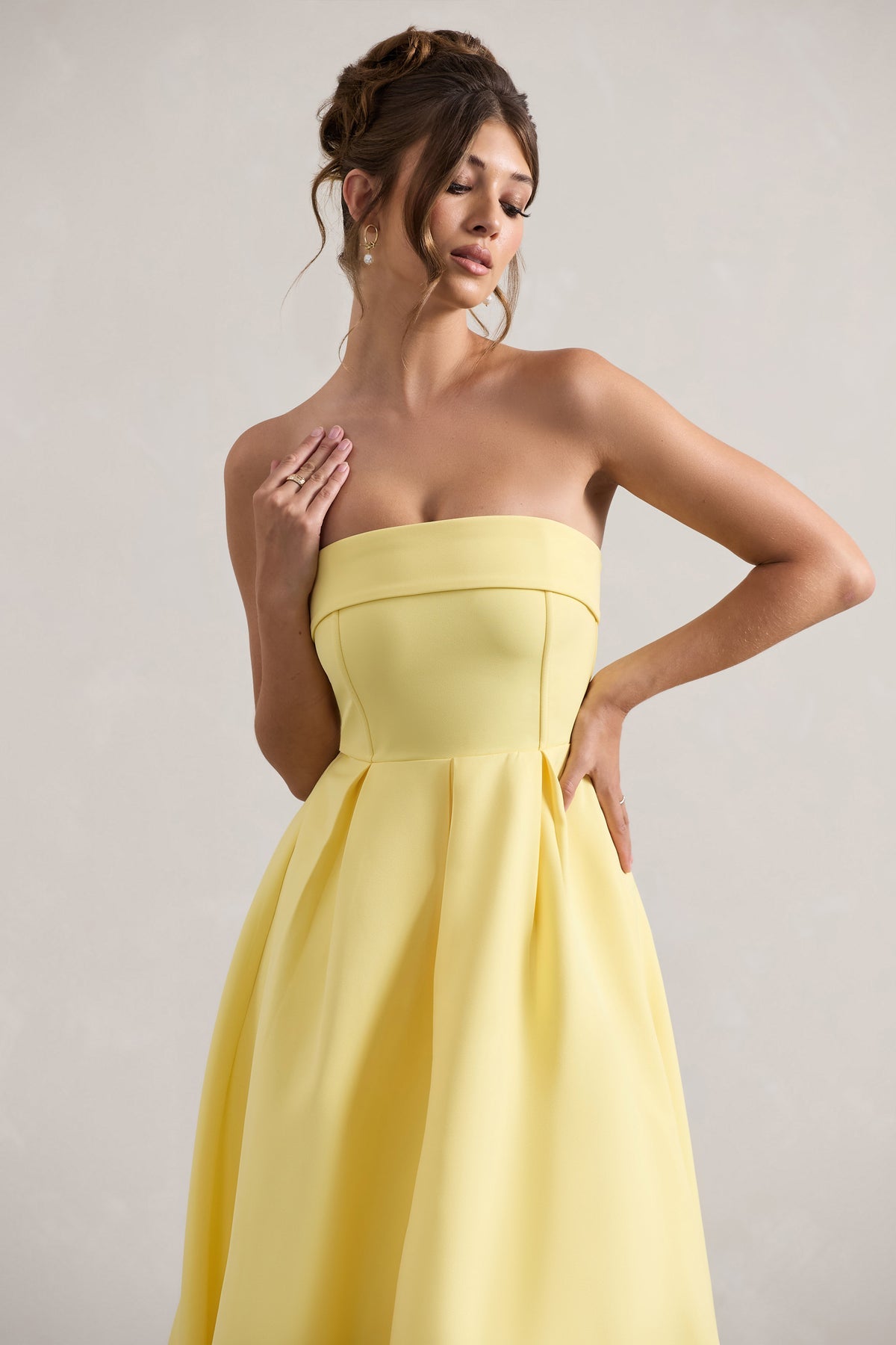 Women’s Evening Gown - Strapless A-Line Fit - Full Length Formal Dress