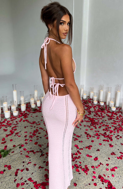 Women’s Evening Gown – Halter Neck – Waist Cut-Out – Form-Fitting Textured Knit