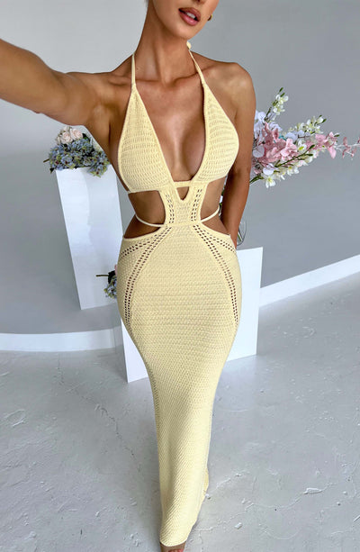 Women’s Evening Gown – Halter Neck – Waist Cut-Out – Form-Fitting Textured Knit