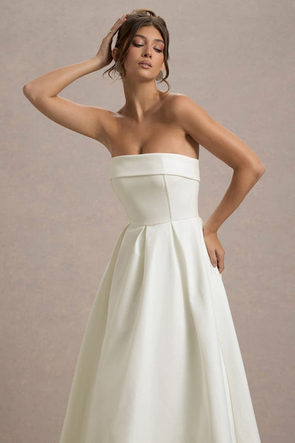 Women’s Evening Gown - Strapless A-Line Fit - Full Length Formal Dress