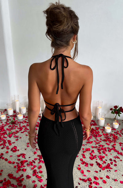 Women’s Maxi Dress - Halter Neck - Bodycon Fit - Cut-Out Detail - Sleeveless Elegant Style