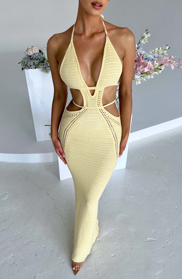 Women’s Maxi Dress - Halter Neck - Cut-Out Waist - Sleeveless Knit Elegant Fit