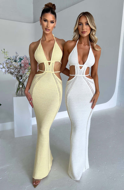 Women’s Maxi Dress - Halter Neck - Cut-Out Waist - Sleeveless Knit Elegant Fit