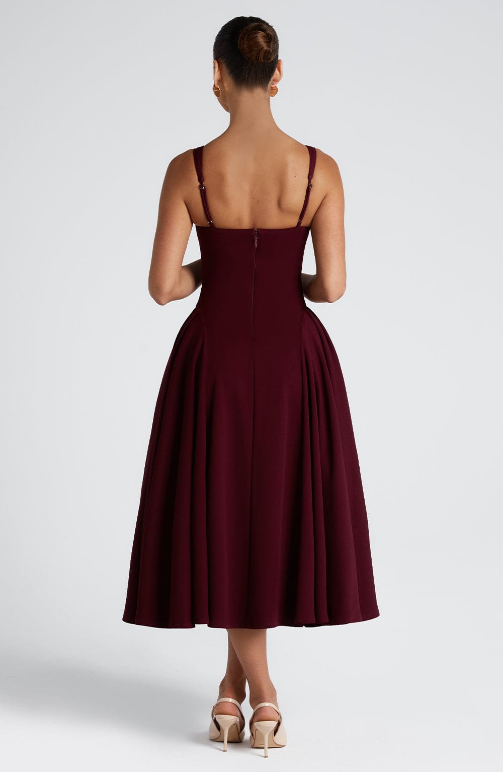 Women’s Midi Dress – Square Neckline – Fitted Bodice – A-Line Silhouette – Elegant Style