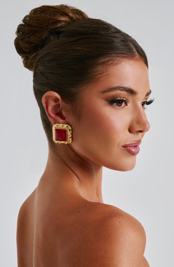 Women’s Statement Earrings – Square Gem Design – Ornate Metal Frame – Elegant Style