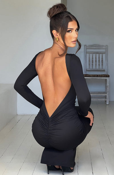Women's Maxi Dress - Bodycon Fit - Long Sleeve - Bateau Neck - Formal Elegant Style