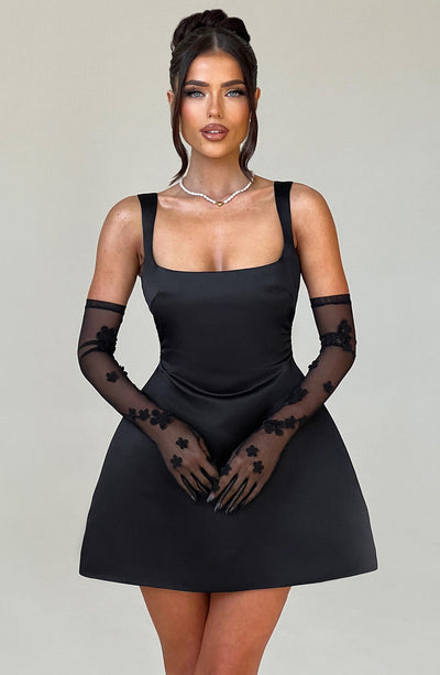 Women’s Sleeveless Dress - Fitted Bodice - A-Line Silhouette - Square Neck Elegant Fit