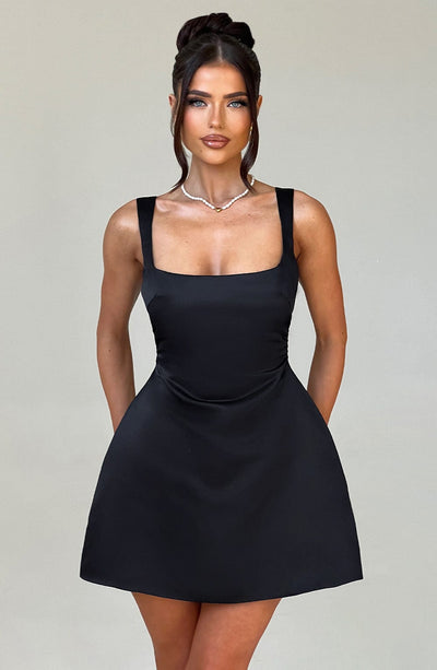 Women’s Sleeveless Dress - Fitted Bodice - A-Line Silhouette - Square Neck Elegant Fit