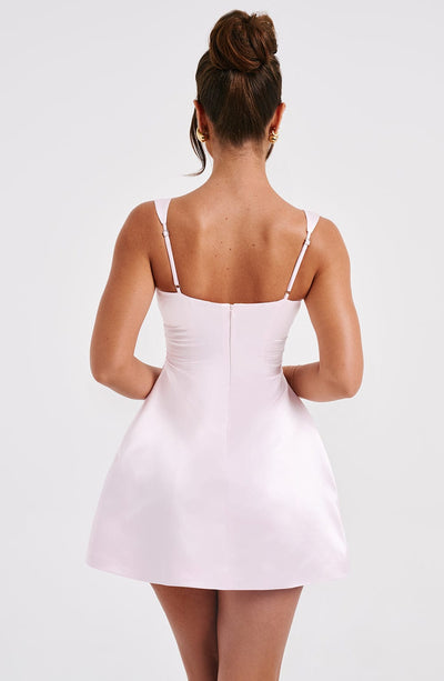 Women’s Sleeveless Dress - Fitted Bodice - A-Line Silhouette - Square Neck Elegant Fit
