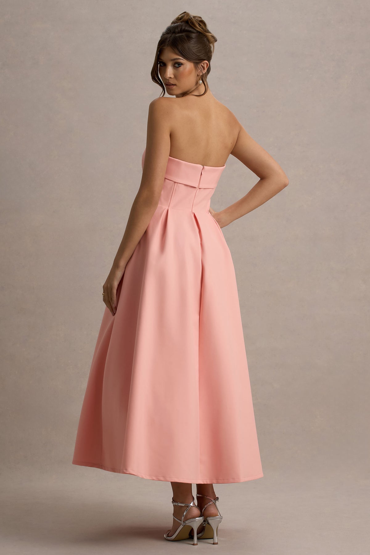 Women’s Evening Gown - Strapless A-Line Fit - Full Length Formal Dress