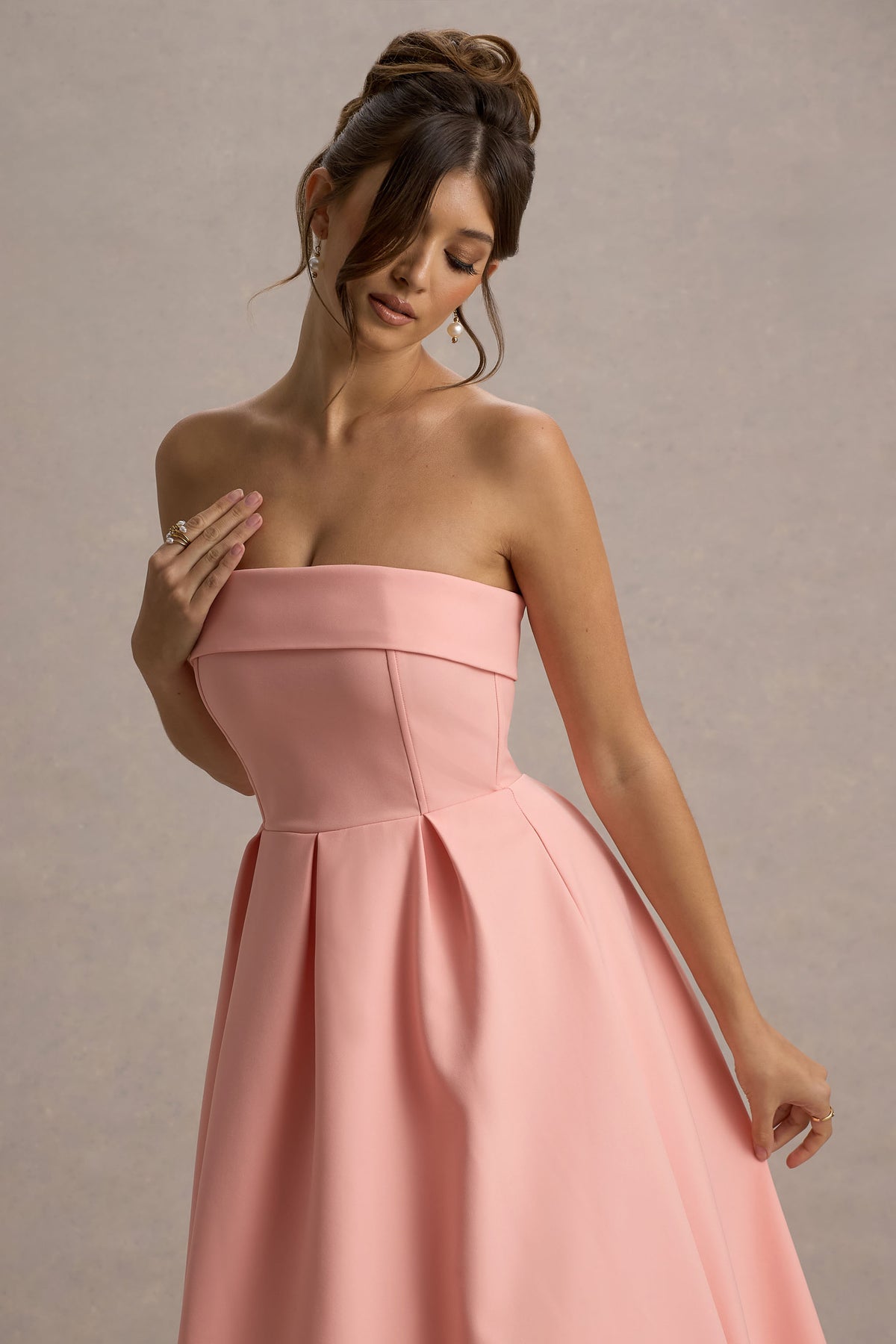 Women’s Evening Gown - Strapless A-Line Fit - Full Length Formal Dress
