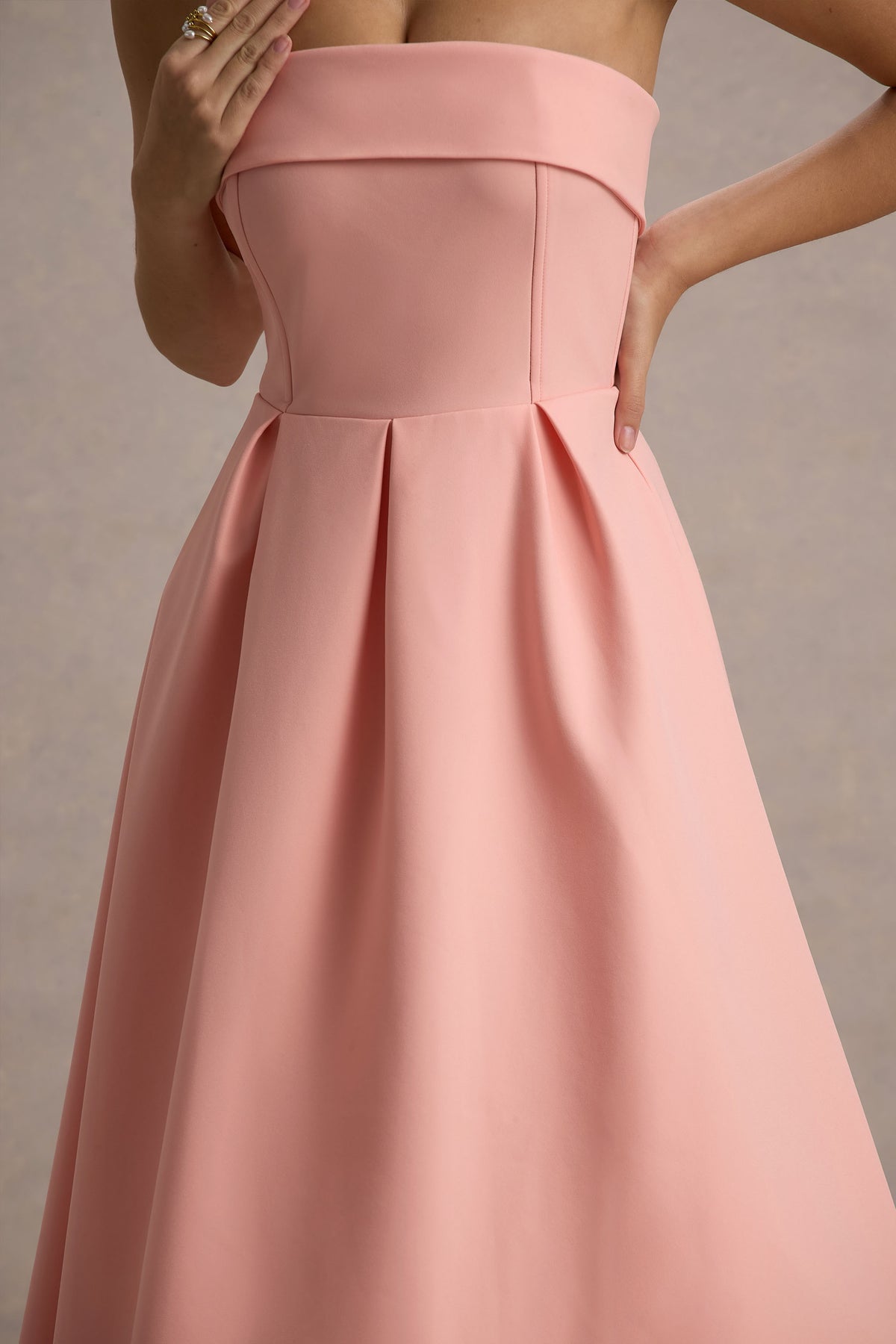 Women’s Evening Gown - Strapless A-Line Fit - Full Length Formal Dress