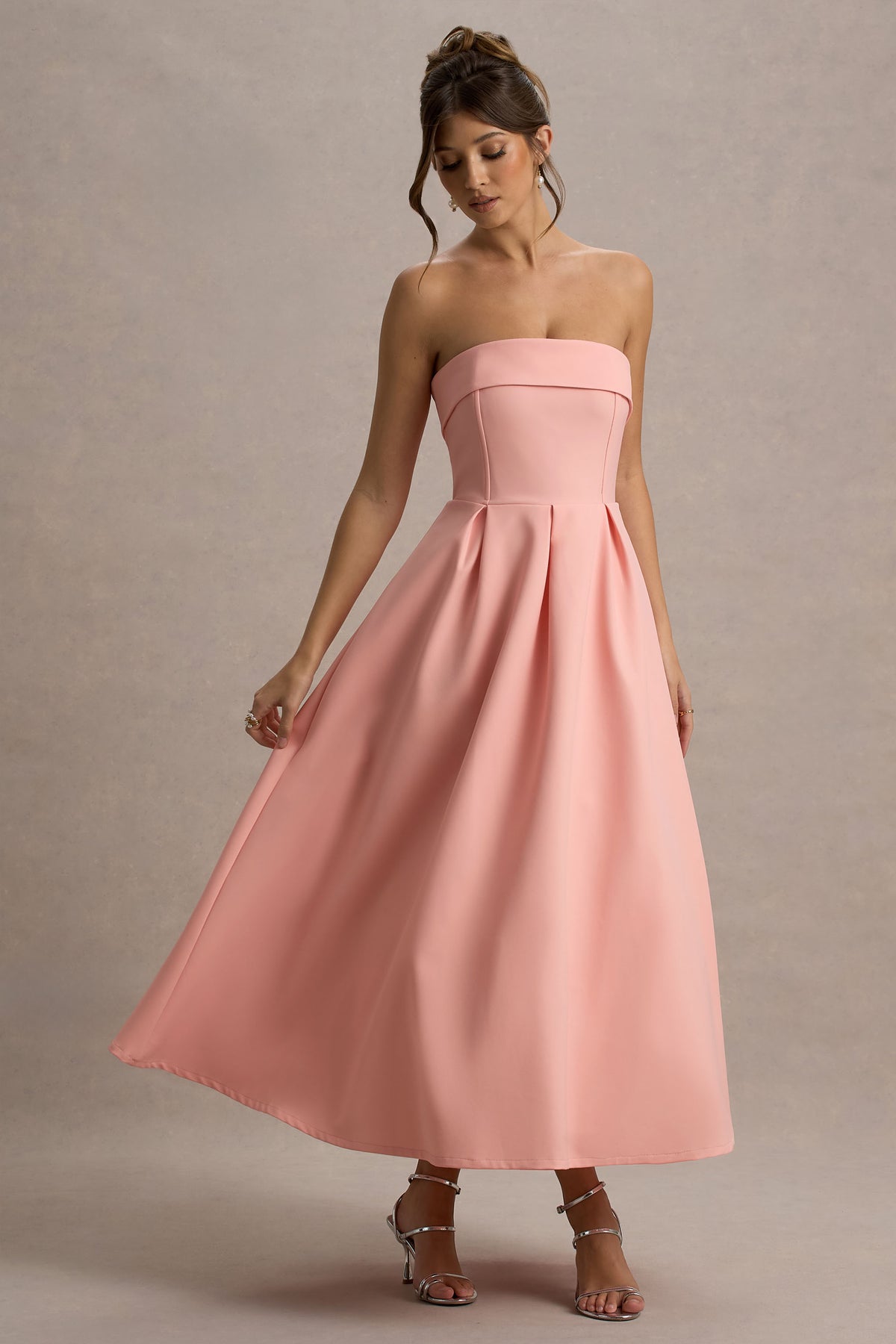 Women’s Evening Gown - Strapless A-Line Fit - Full Length Formal Dress