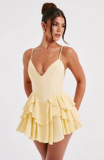 Women’s Mini Dress - Plunging Neckline - Spaghetti Straps - Ruffle Skirt Elegant Fit