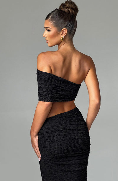 Women’s Two-Piece Set – Textured Bandeau Top – Asymmetrical High-Waist Skirt – Elegant Fit