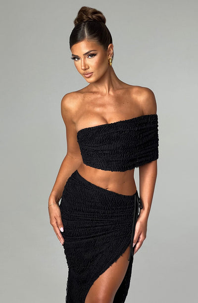 Women’s Two-Piece Set – Textured Bandeau Top – Asymmetrical High-Waist Skirt – Elegant Fit